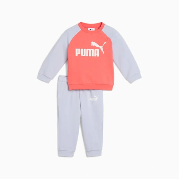 Małe Łasuchy w Akcji: Zestaw Puma Raglan Crew i Spodnie - Komfort i Styl dla Twojego Dziecka!
